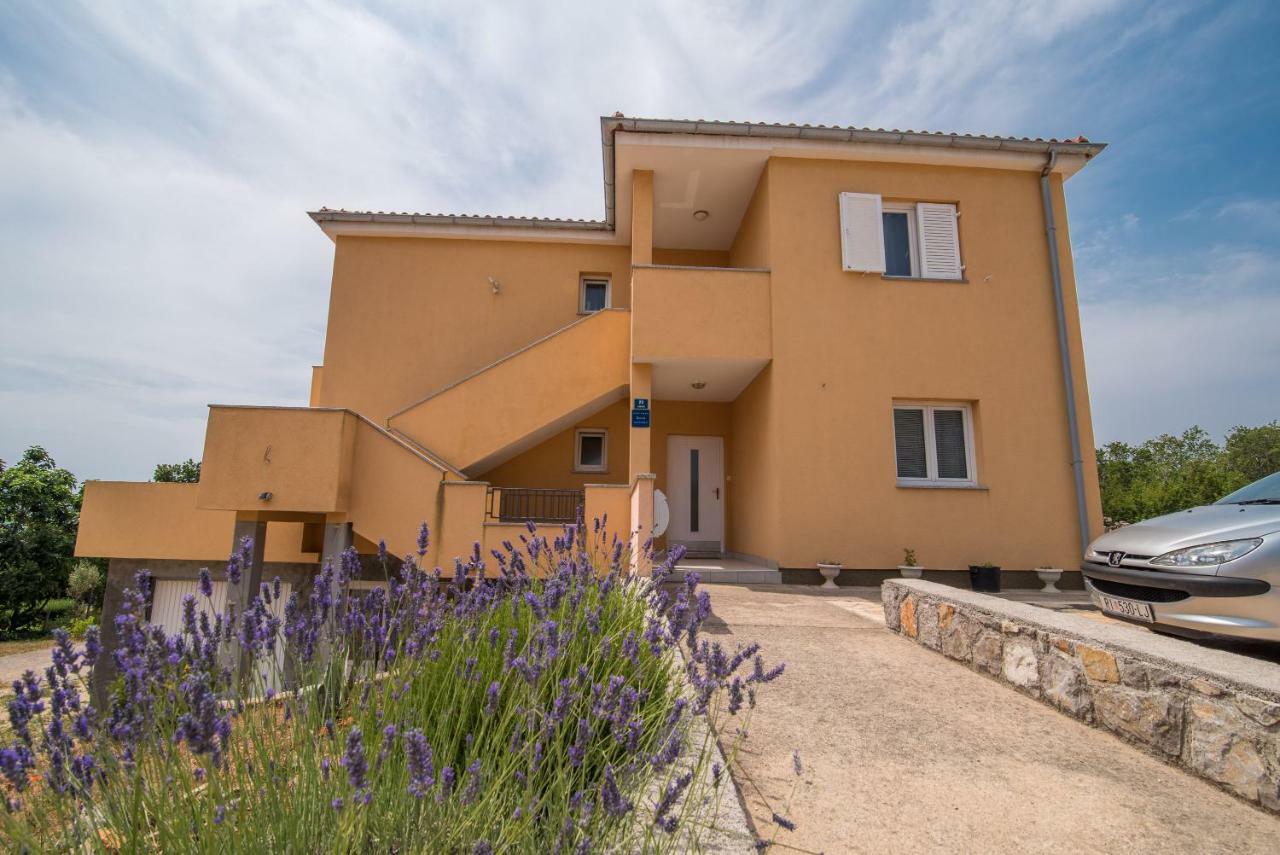 Apartments Sanjin Kornić Kültér fotó
