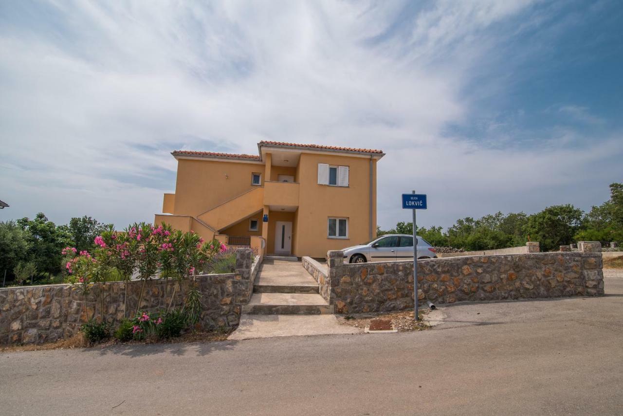Apartments Sanjin Kornić Kültér fotó