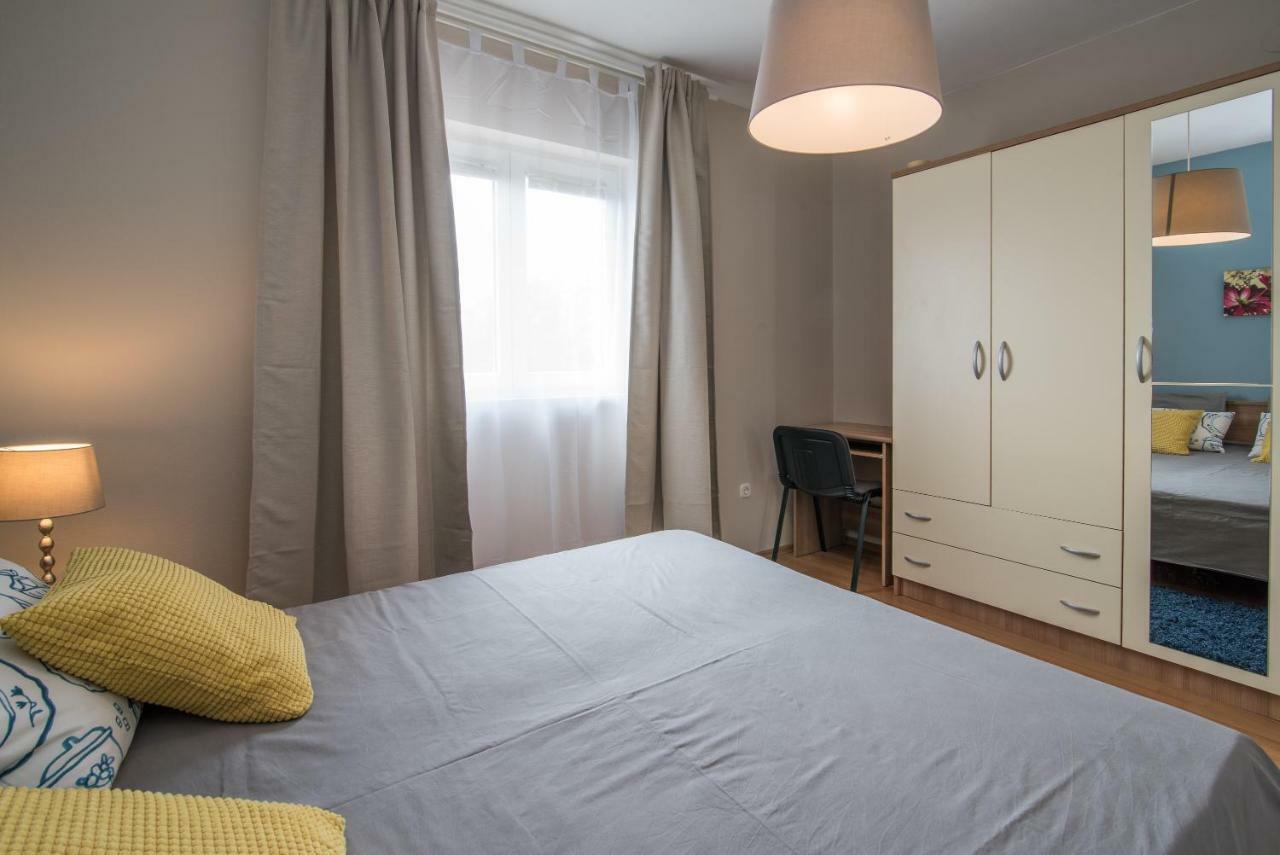 Apartments Sanjin Kornić Kültér fotó