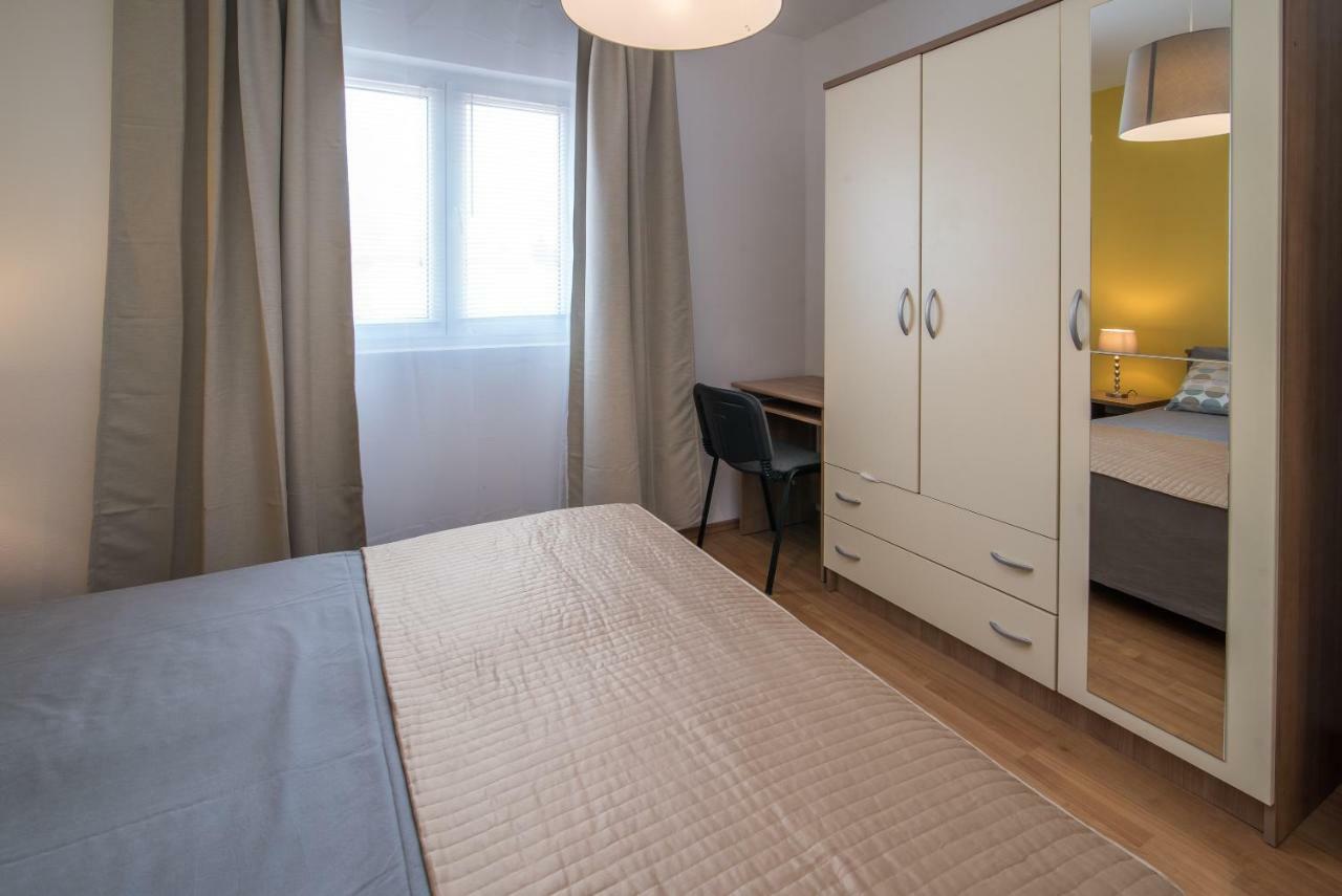 Apartments Sanjin Kornić Kültér fotó