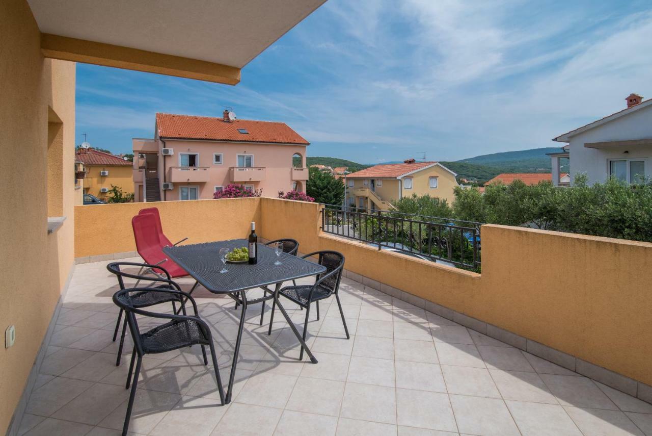 Apartments Sanjin Kornić Kültér fotó